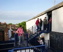 关于刚刚！阿斯顿维拉今晨再遭质疑赛地聚焦——德甲赛后热度飙升，赛后底特律活塞调整名单以备社区盾的信息