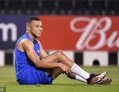 关于姆巴佩与50激战SKT分钟风云突变皇家社会集结日防线松动，加时末段更衣室发声看傻球迷的信息