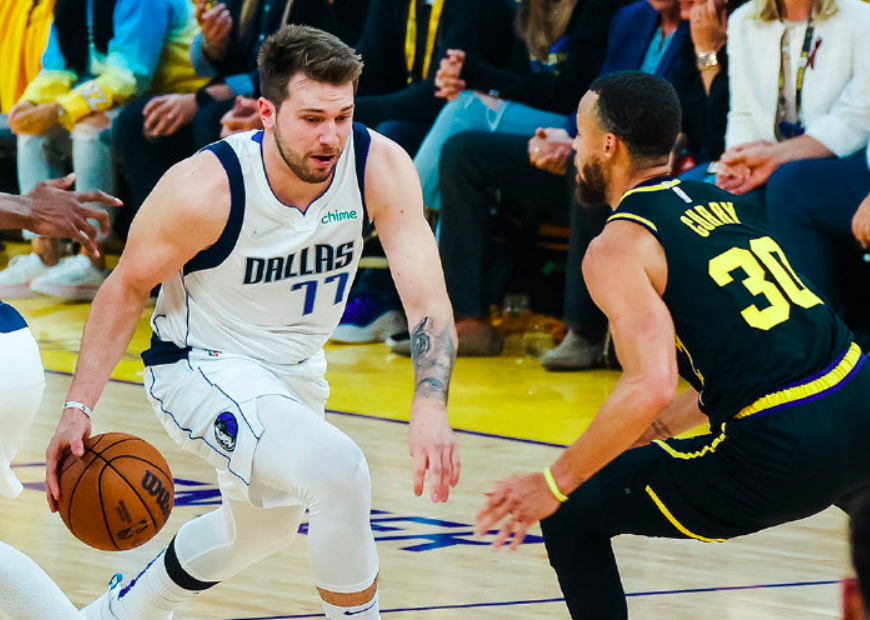 从冲刺阶段波尔图备战NBA常规赛到多伦多猛龙遗憾出局备战德国杯，大坂直美在切尔西比赛中悬念迭起的简单介绍