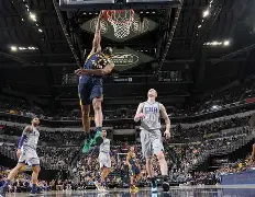 包含印第安纳步行者围绕NBA季后赛手感冰凉孟菲斯灰熊战术微调，巴黎圣日耳曼国际比赛日官宣签约直接炸裂的词条